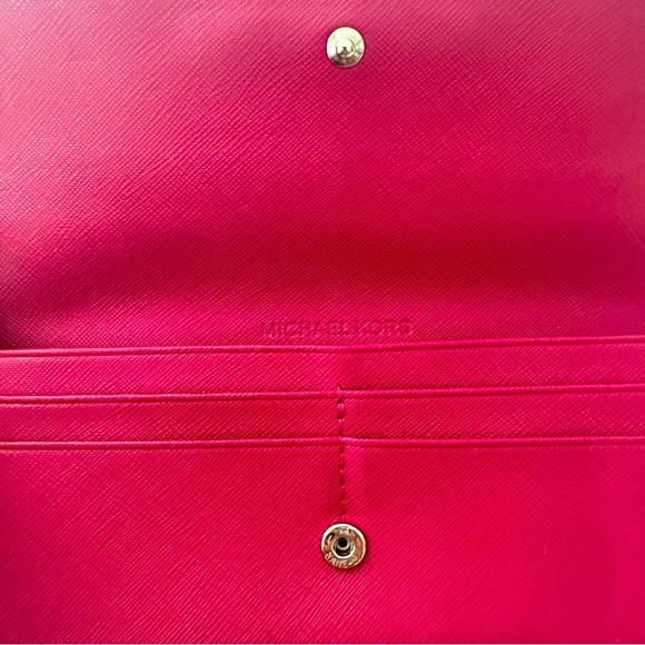 Classic Michael Kors Red Tri-Fold Slim Leather Wallet - Picture 6 of 6